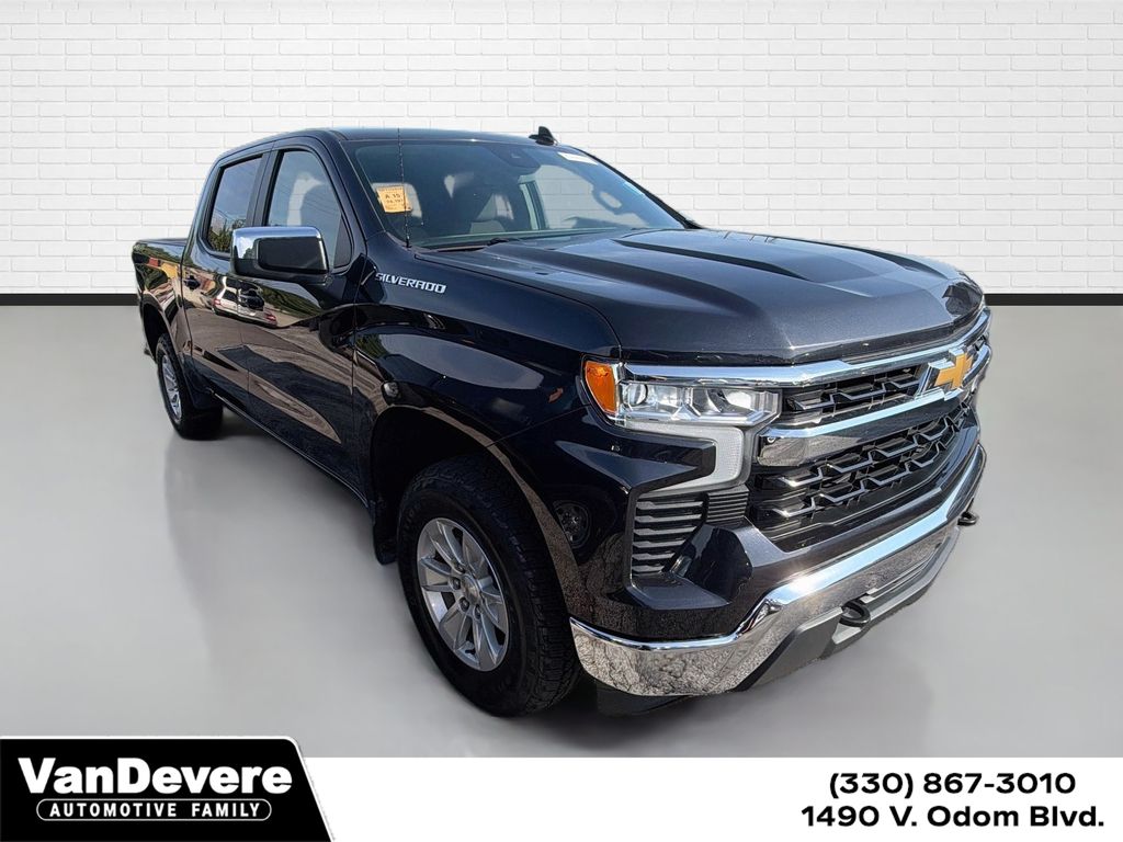 Dark Ash Metallic 2023 Chevrolet Silverado 1500 Pickup Truck Four-Wheel Drive Automatic