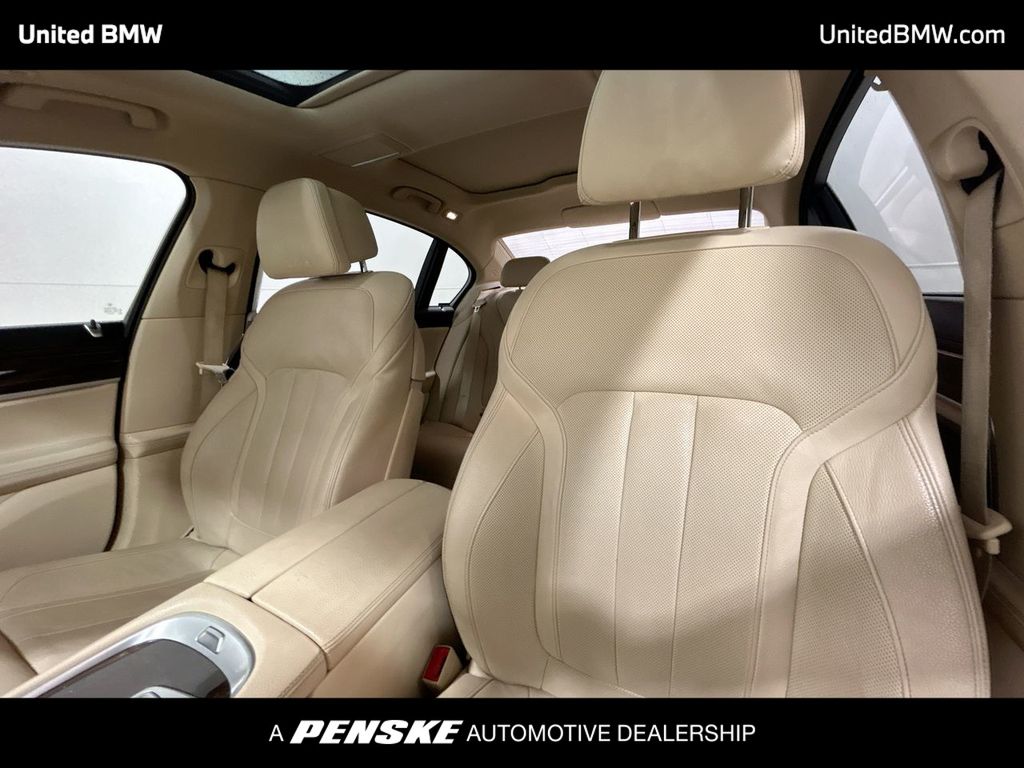2019 BMW 7 Series 740i xDrive 13