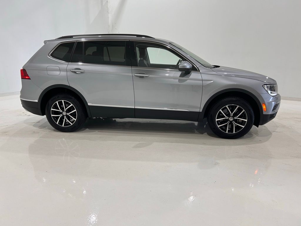 2021 Volkswagen Tiguan 2.0T SE 3