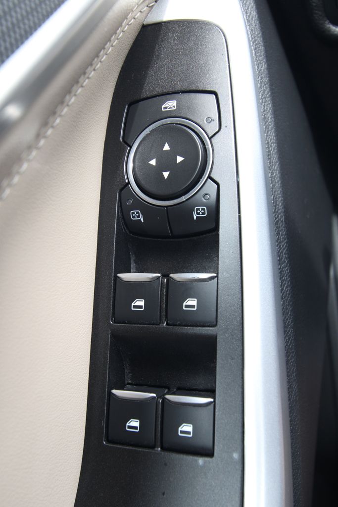 Used 2022 Ford Explorer SUV