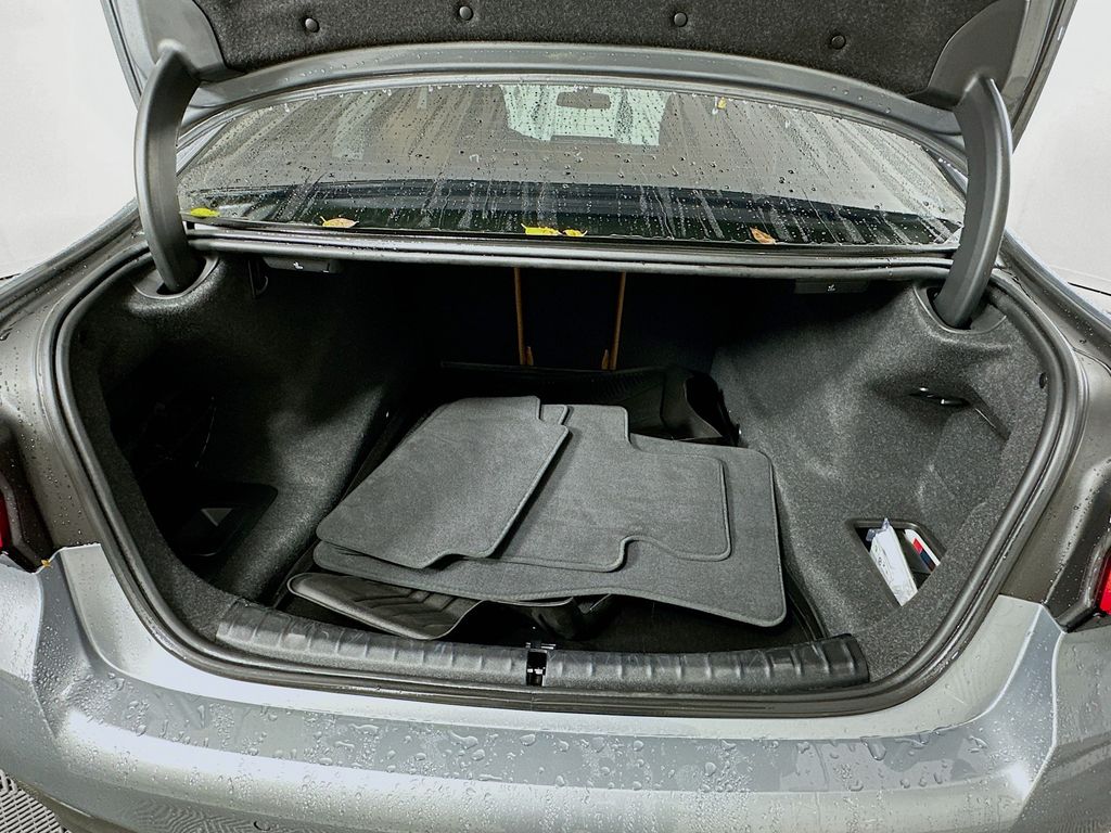 Thumbnail: 2023 BMW 5 Series - 27