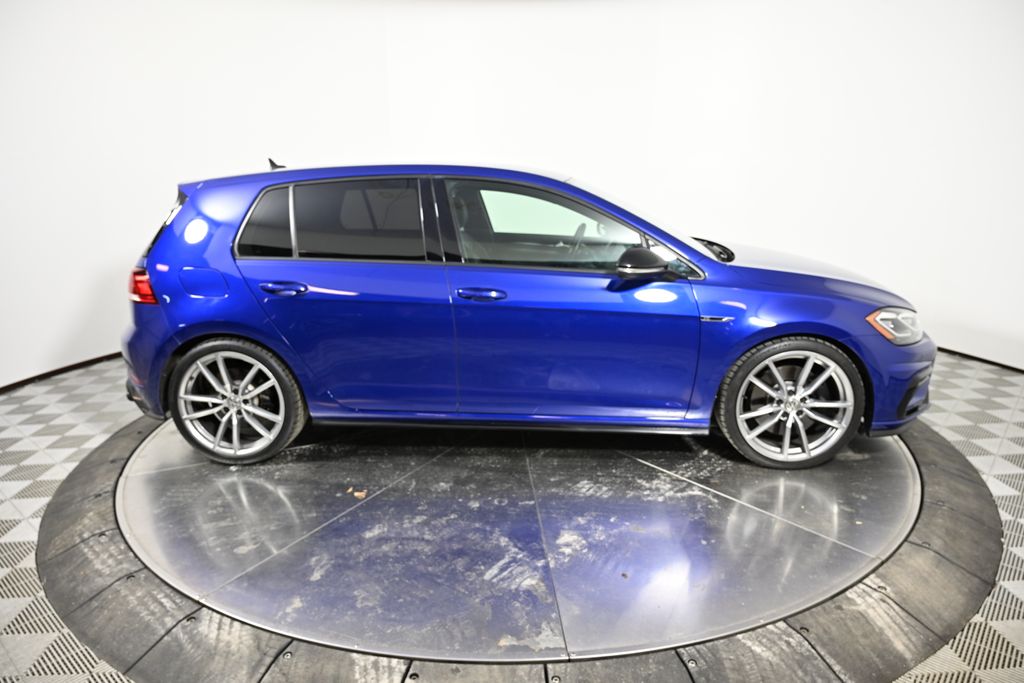 2019 Volkswagen Golf R 6