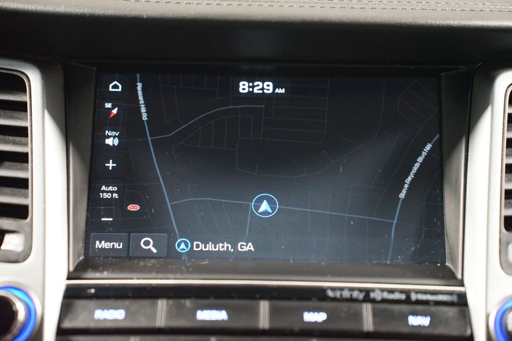 Thumbnail: 2018 Hyundai Tucson - 17