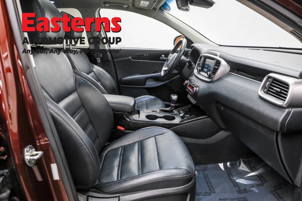 Used 2020 Purple Kia EX image 24
