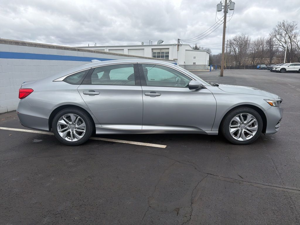 Thumbnail: 2019 Honda Accord - 6