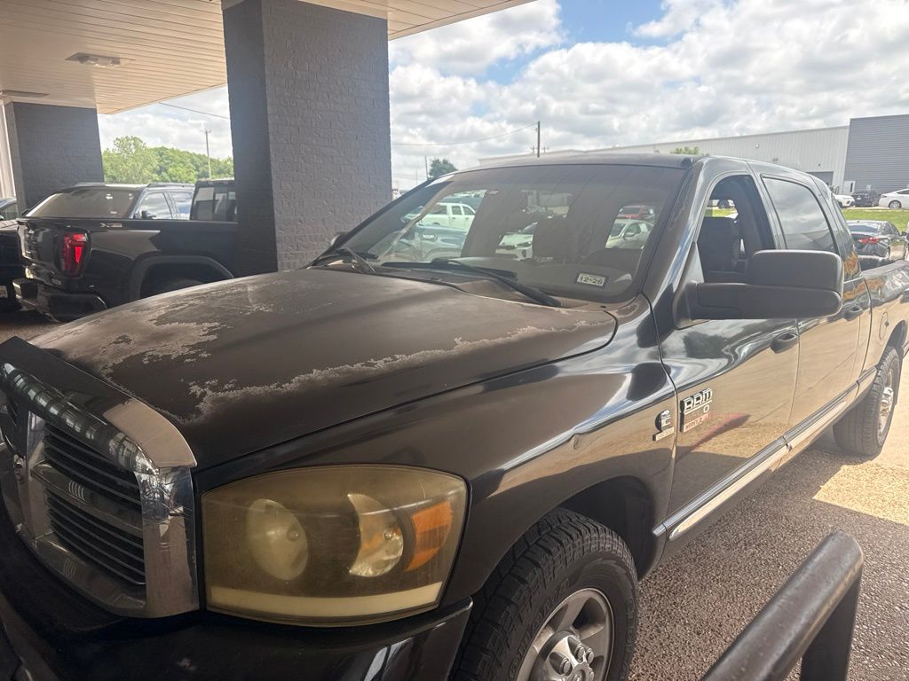 Brilliant Black Crystal Pearl 2007 Dodge RAM 2500 Pickup Truck 4X2 6-Speed Automatic