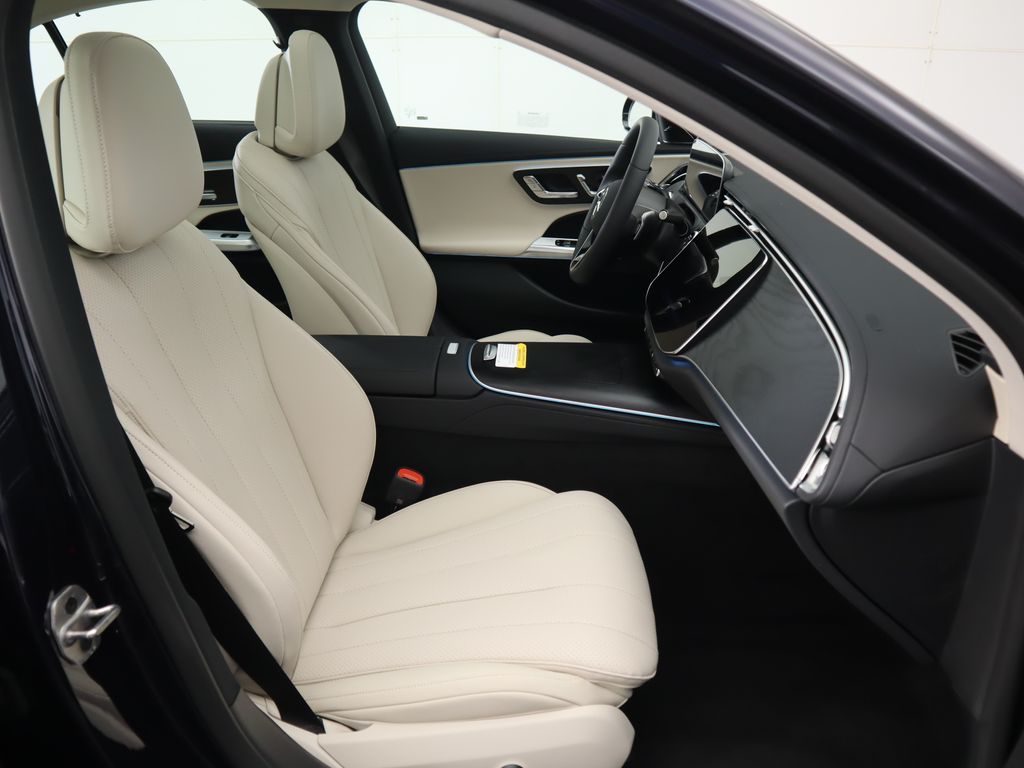 Thumbnail: 2026 Mercedes-Benz E-Class - 21