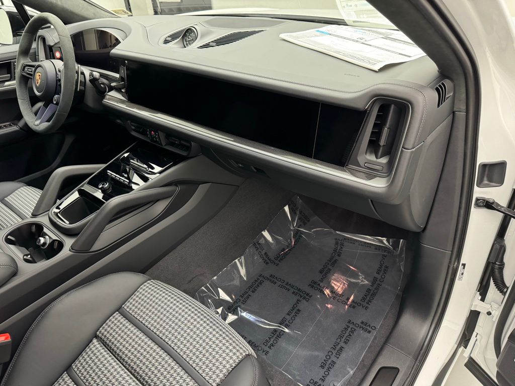 Thumbnail: 2024 Porsche  - 27