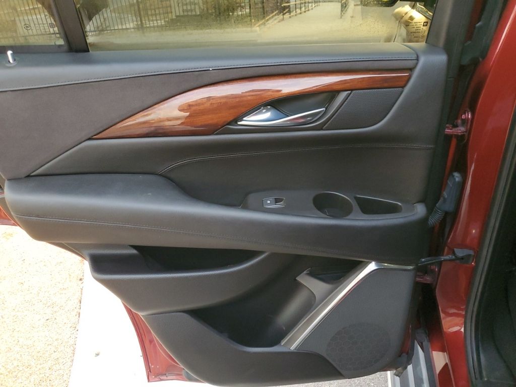 Used Car 2016 Cadillac Escalade  Luxury For Sale Under $25,000 In Austin, Texas