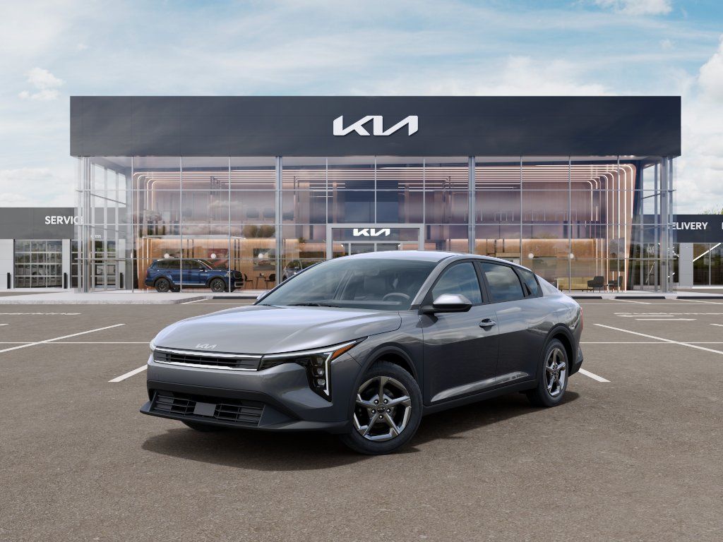 2026 Kia K4 LXS FWD
