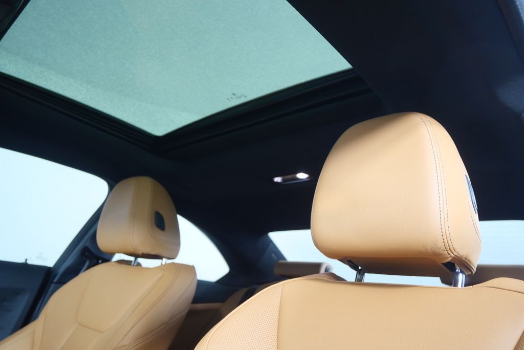 Thumbnail: 2024 BMW 2 Series - 12