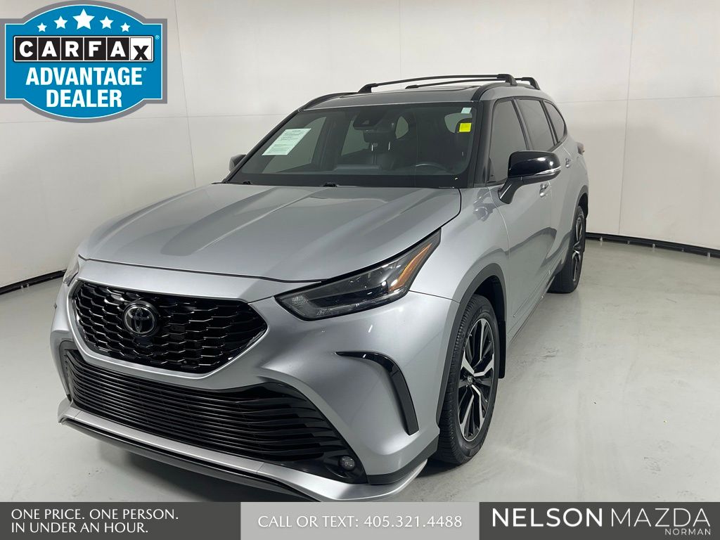 2022 Toyota Highlander XSE