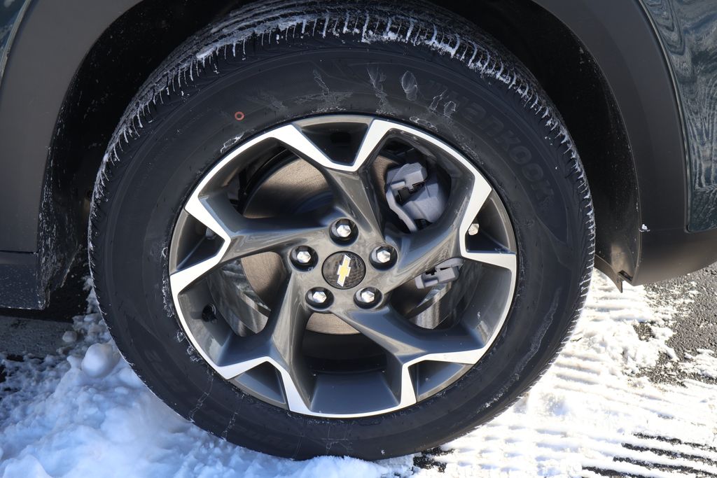 Thumbnail: 2026 Chevrolet Trax - 11