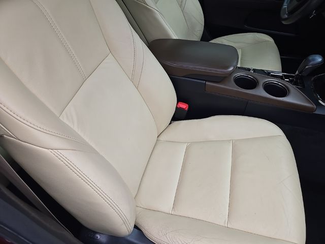 2013 Toyota Avalon Touring 22