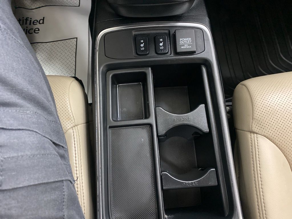 2016 Honda CR-V Touring photo