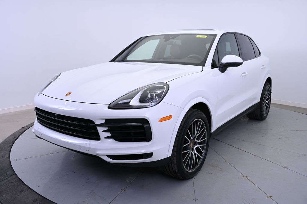 2022 Porsche Cayenne  -
                Beachwood, OH