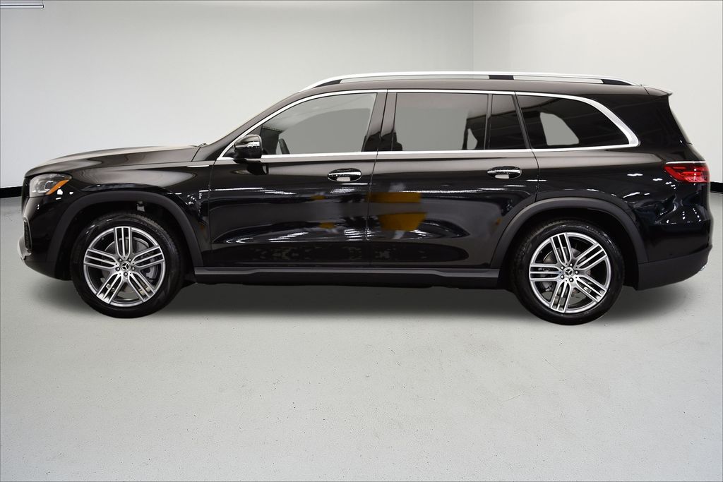 Thumbnail: 2025 Mercedes-Benz GLS - 2