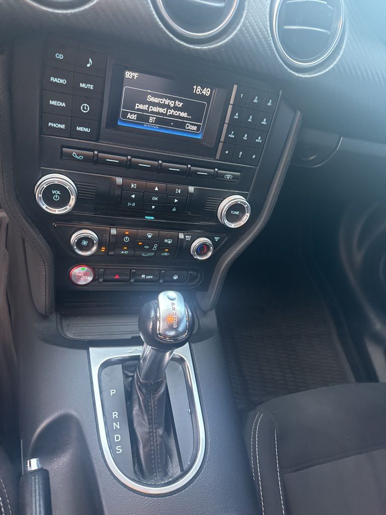 2018 Ford Mustang  6