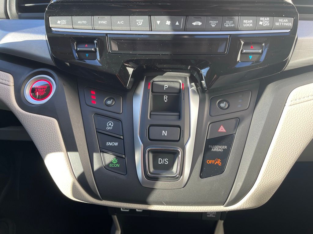 2025 Honda Odyssey EX-L 18