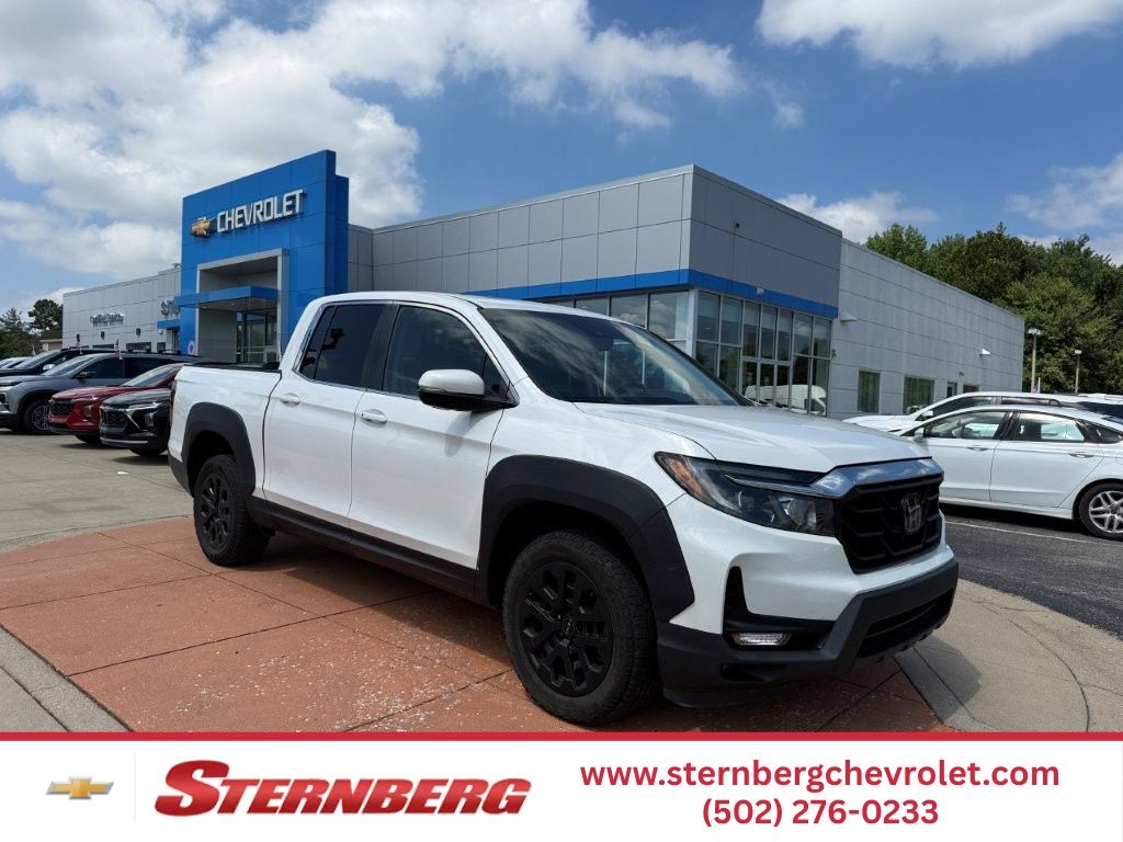 White 2023 Honda Ridgeline Pickup Truck All-Wheel Drive 9-Speed Automatic