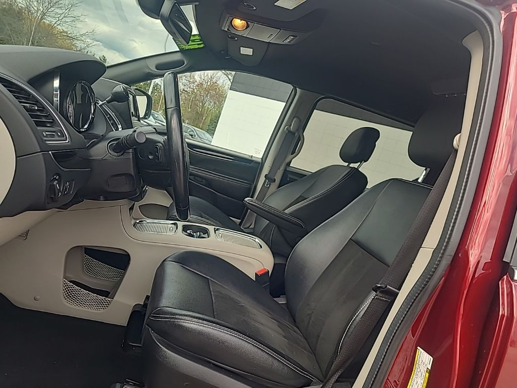 used 2019 Dodge Grand Caravan car, priced at $14,919