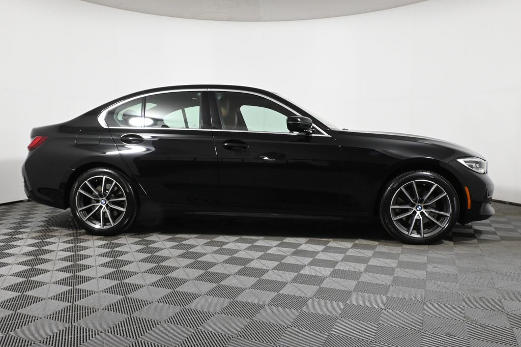 2022 BMW 3 Series 330i xDrive 8