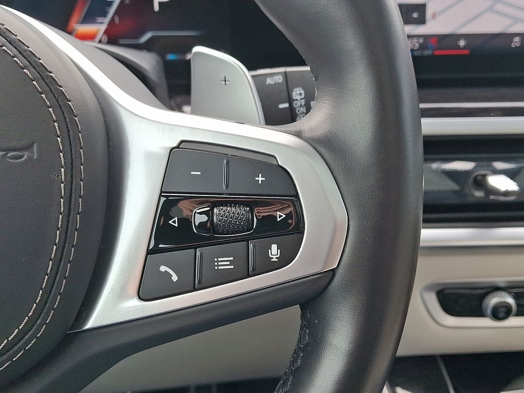 Thumbnail: 2025 BMW X5 - 23