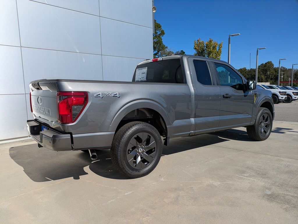 2025 Ford F-150 STX