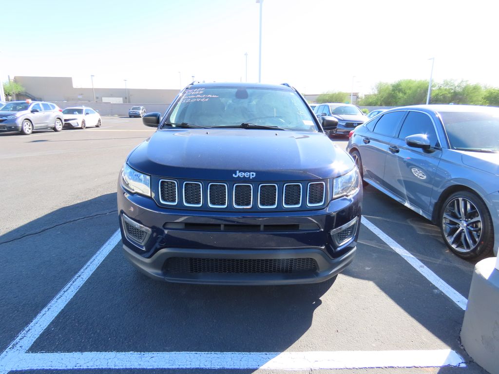 Thumbnail: 2018 Jeep Compass - 2
