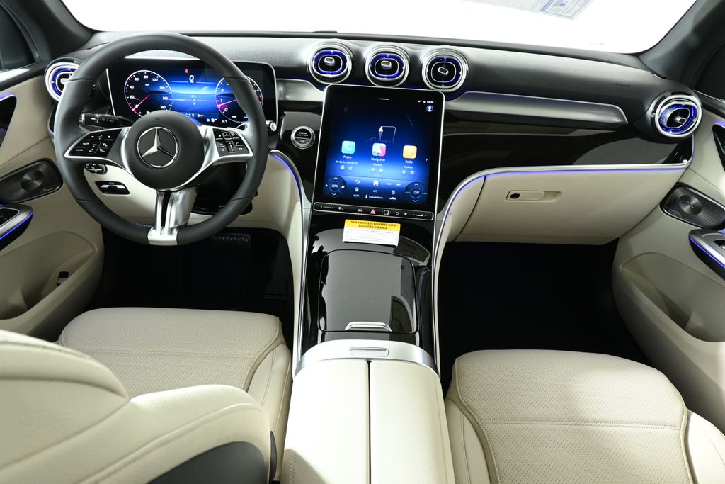 Thumbnail: 2025 Mercedes-Benz GLC - 4