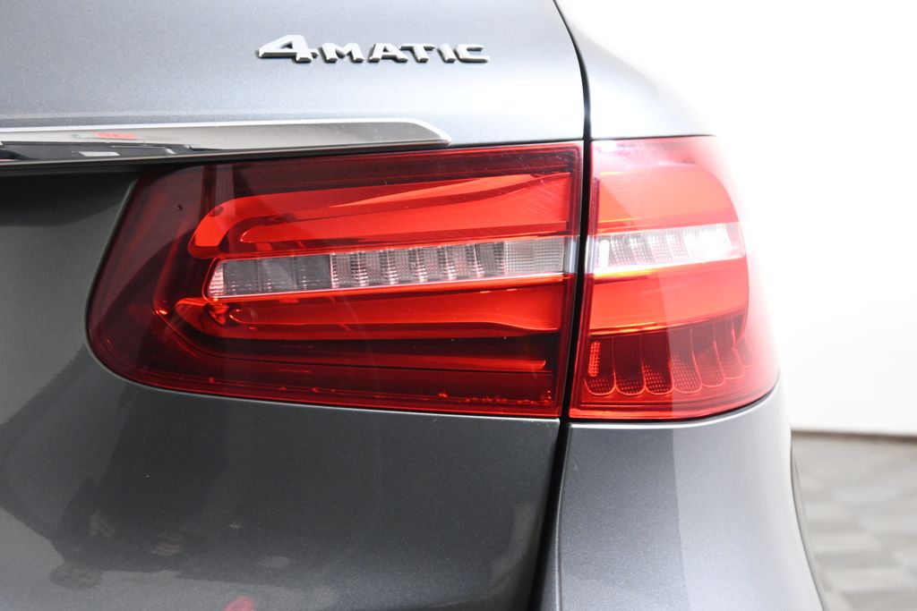 Thumbnail: 2019 Mercedes-Benz GLC - 18