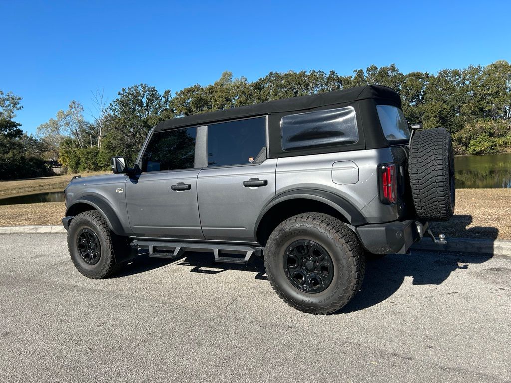 Thumbnail: 2022 Ford Bronco - 3
