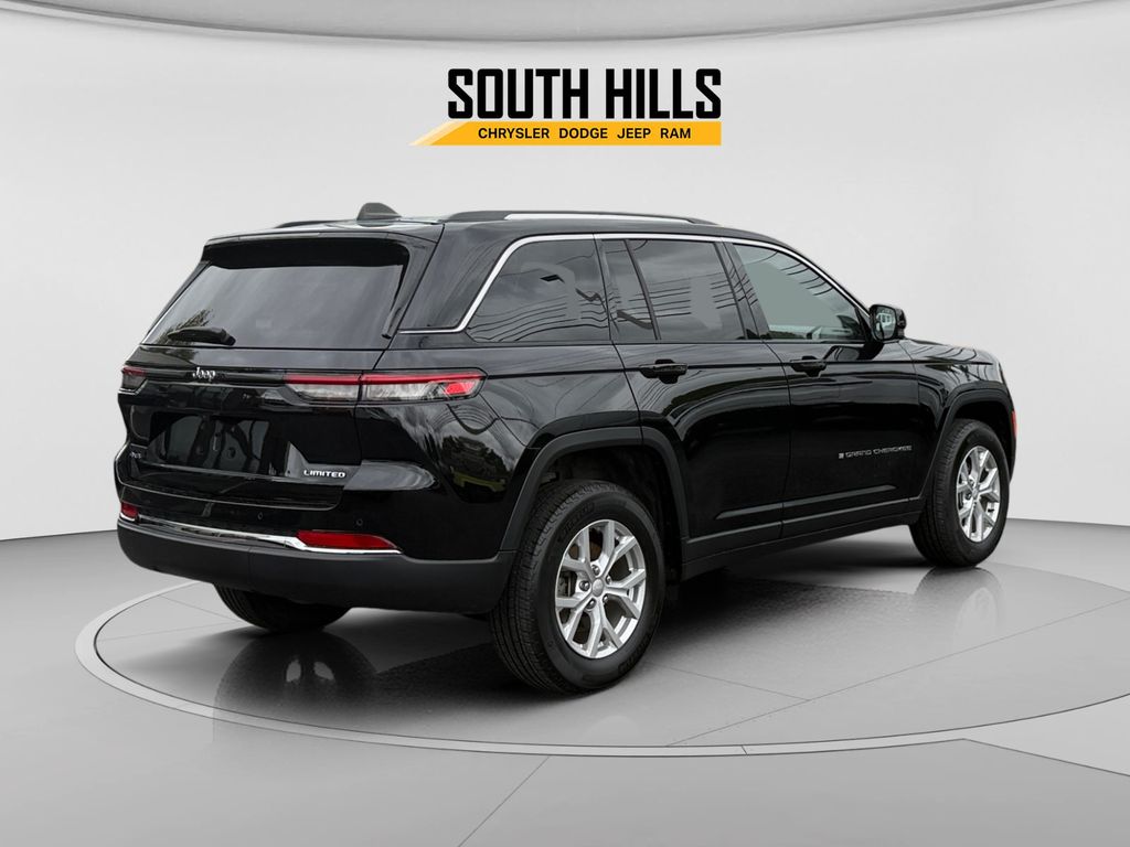 2023 Jeep Grand Cherokee Limited - 4