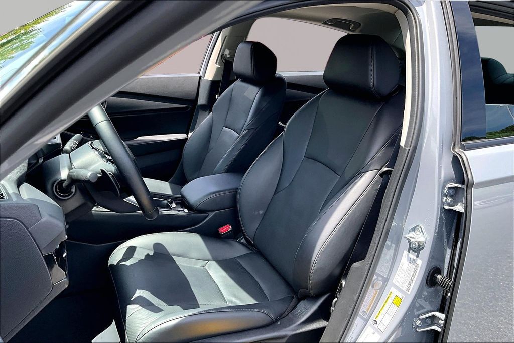 2025 Honda Accord Hybrid Touring - Photo 15