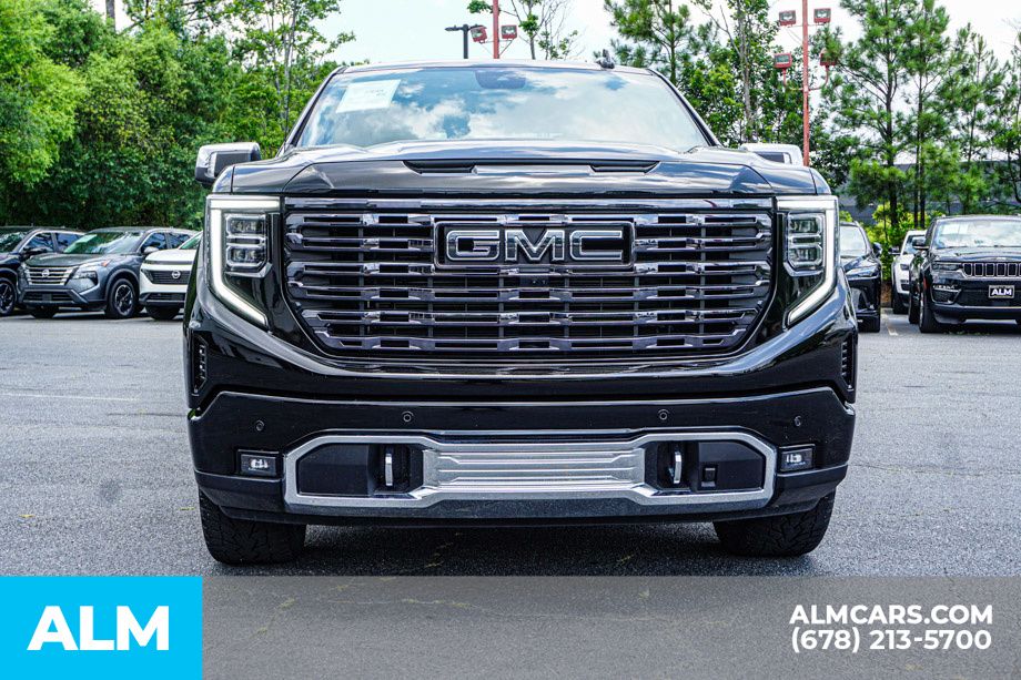 Used 2026 Black GMC Denali Ultimate image 10