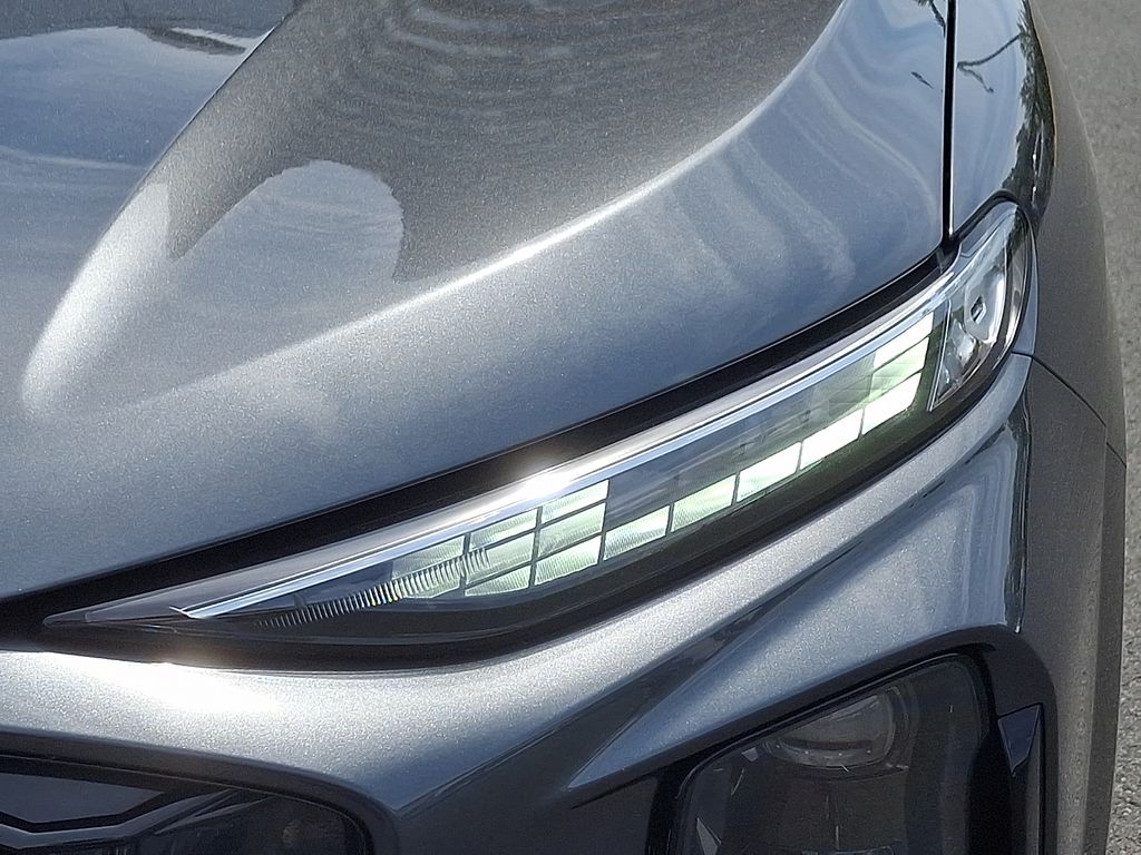 Thumbnail: 2026 Audi Q3 - 9