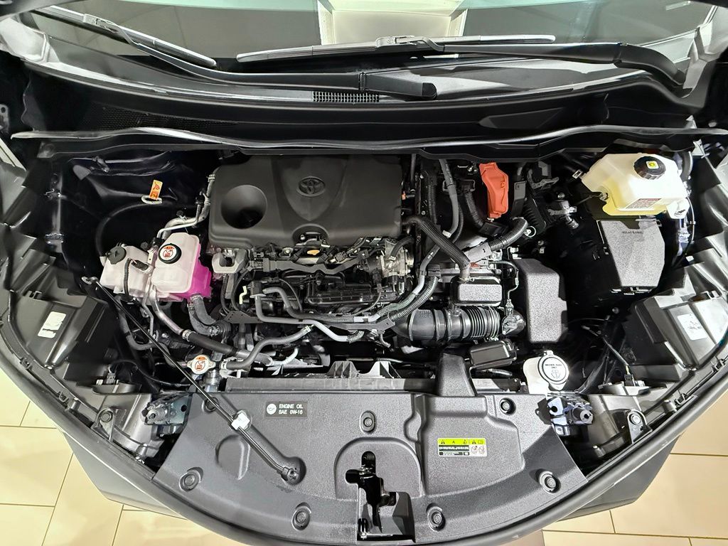 Thumbnail: 2025 Toyota Sienna - 10