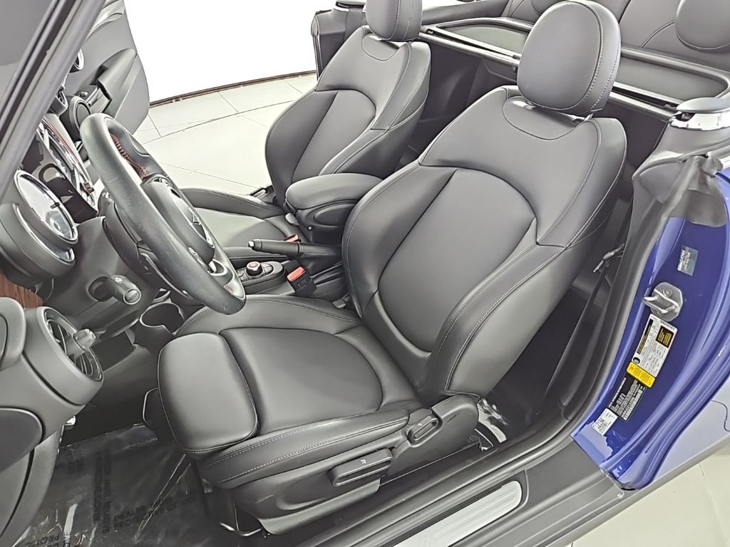 Thumbnail: 2020 MINI Cooper - 24