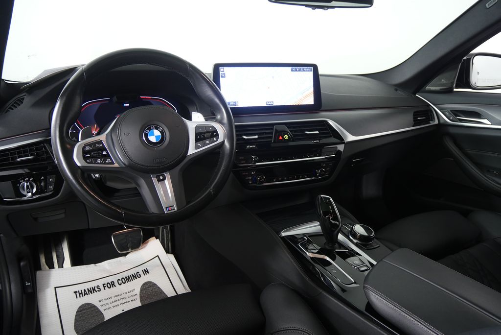 Thumbnail: 2023 BMW 5 Series - 20