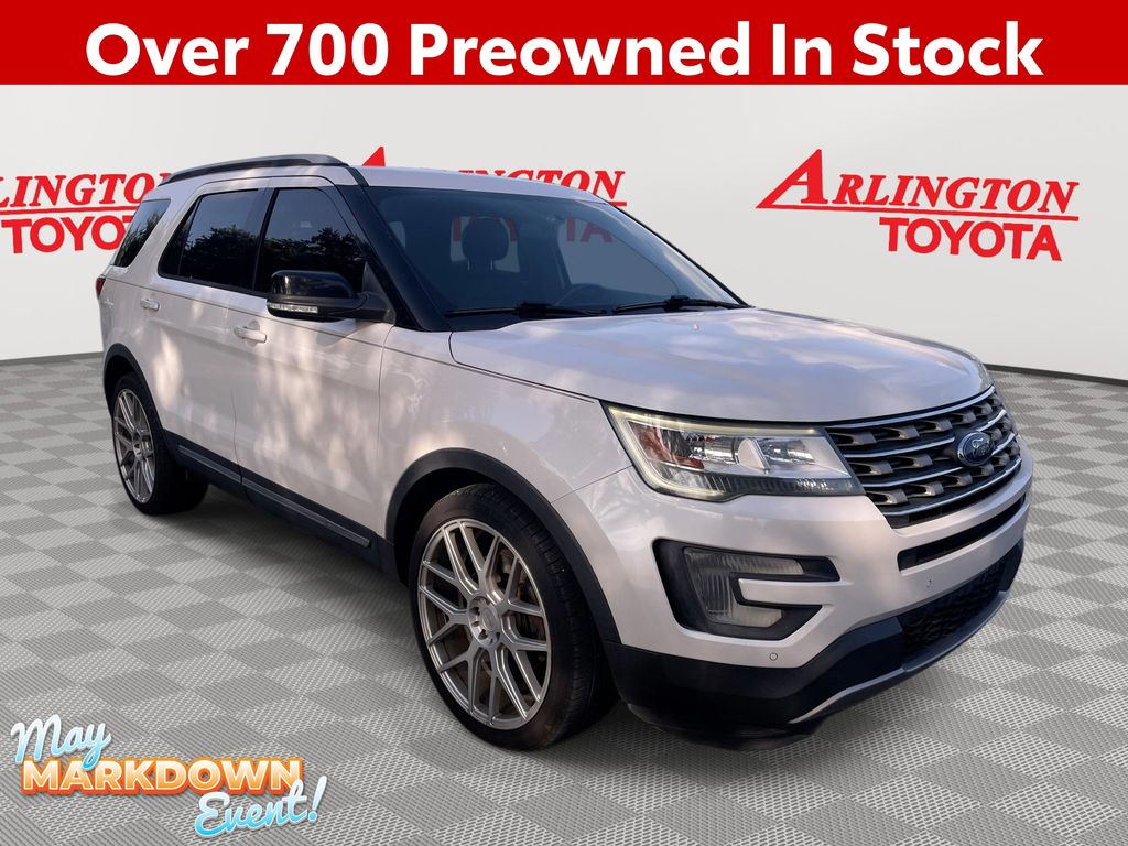 2017 Ford Explorer XLT FWD's photo