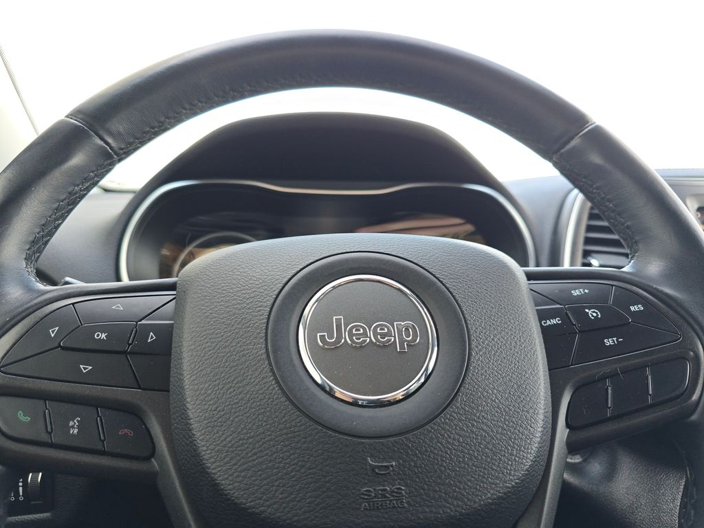 2019 Jeep Cherokee Trailhawk photo 17