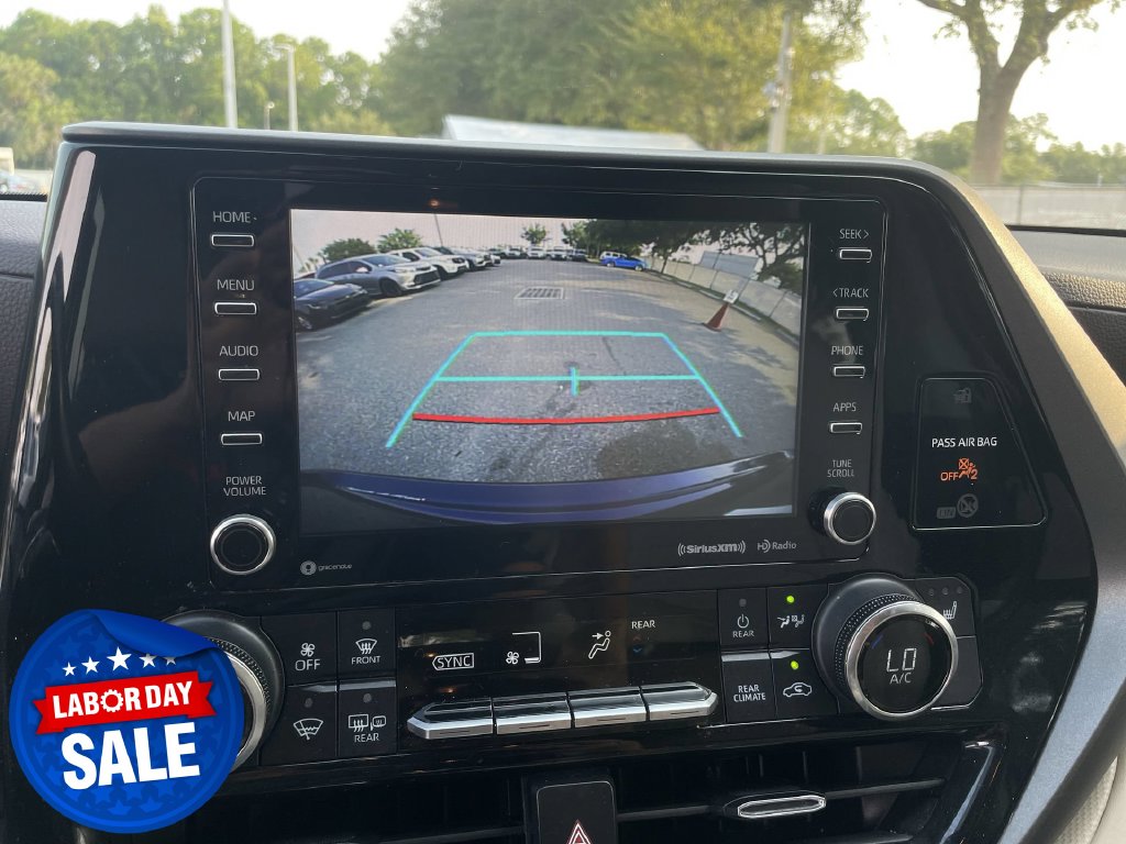 Used 2022 Toyota Highlander SUV