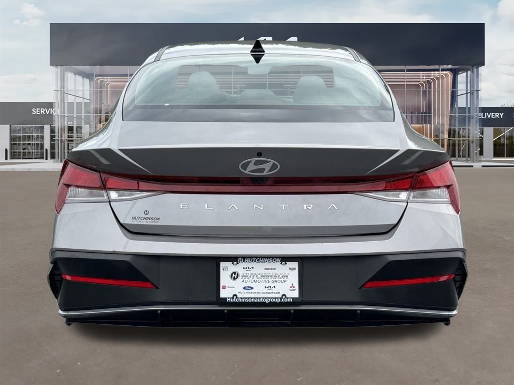 2024 Hyundai Elantra SEL 6