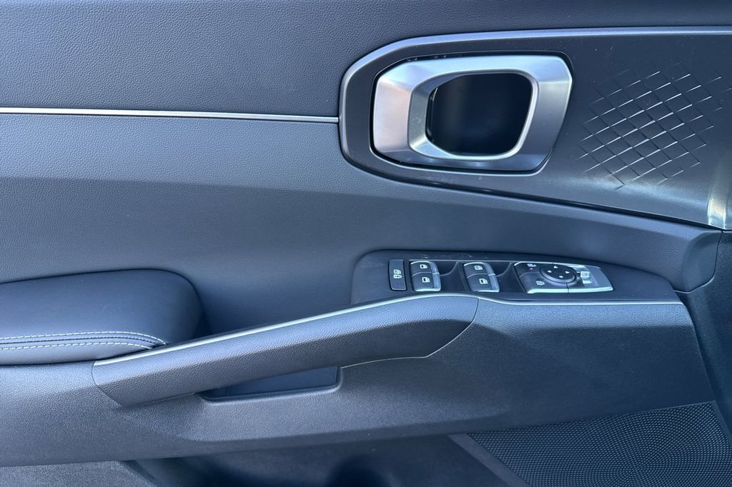 new 2026 Kia Sorento car, priced at $39,265