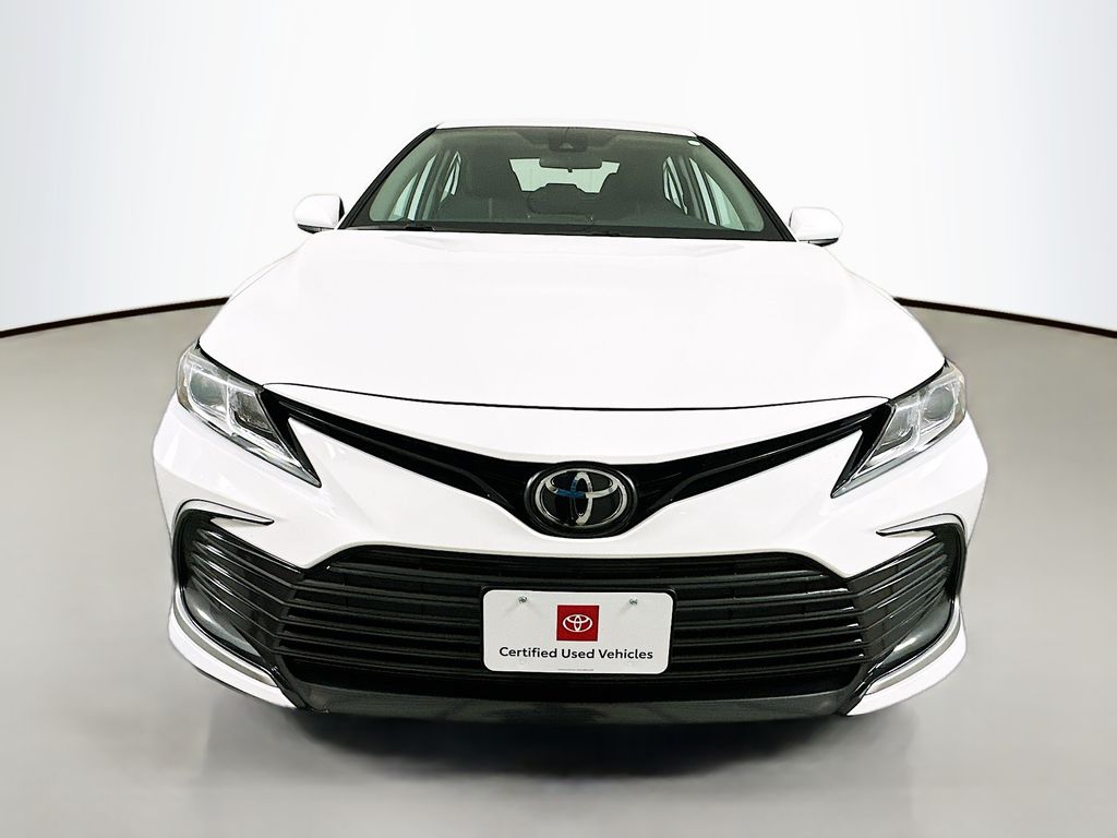 2024 Toyota Camry LE 2