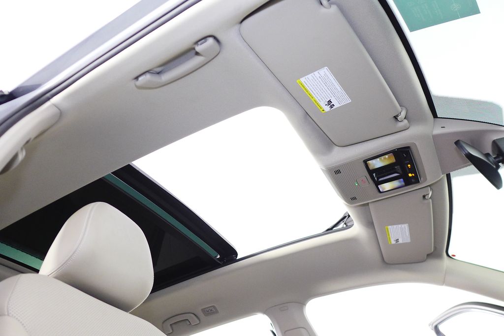 Thumbnail: 2025 Volkswagen Atlas - 18