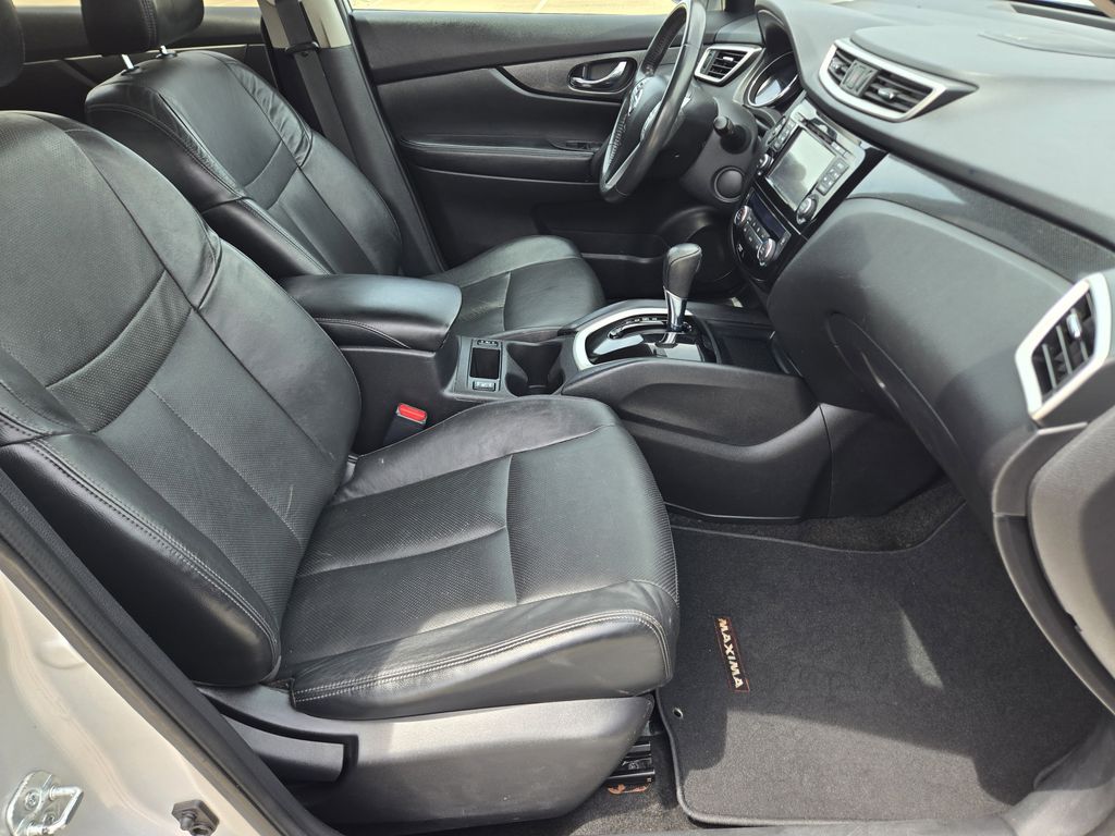 2014 Nissan Rogue SL Silver at Bravo Nissan