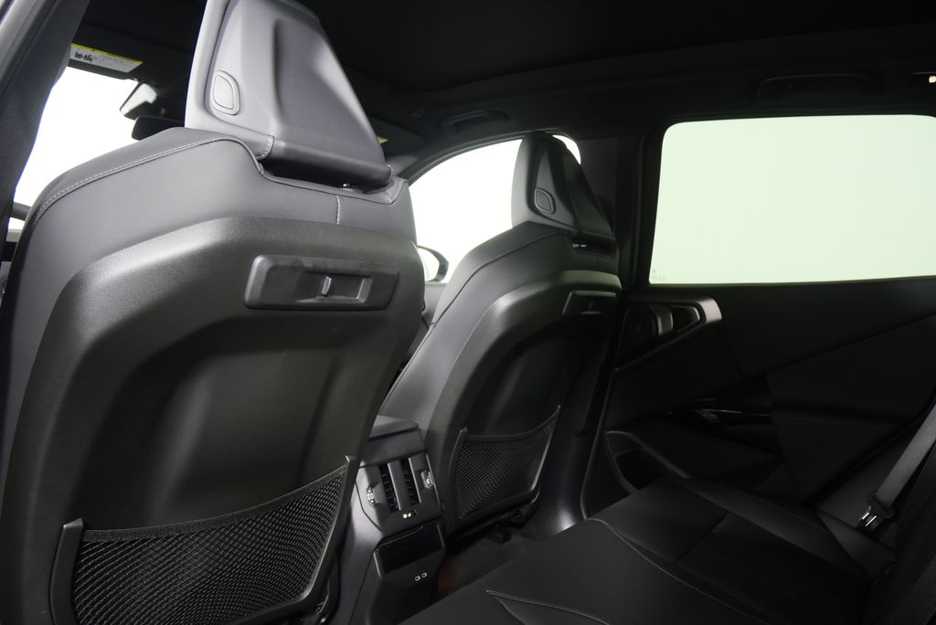 Thumbnail: 2026 BMW X3 - 15