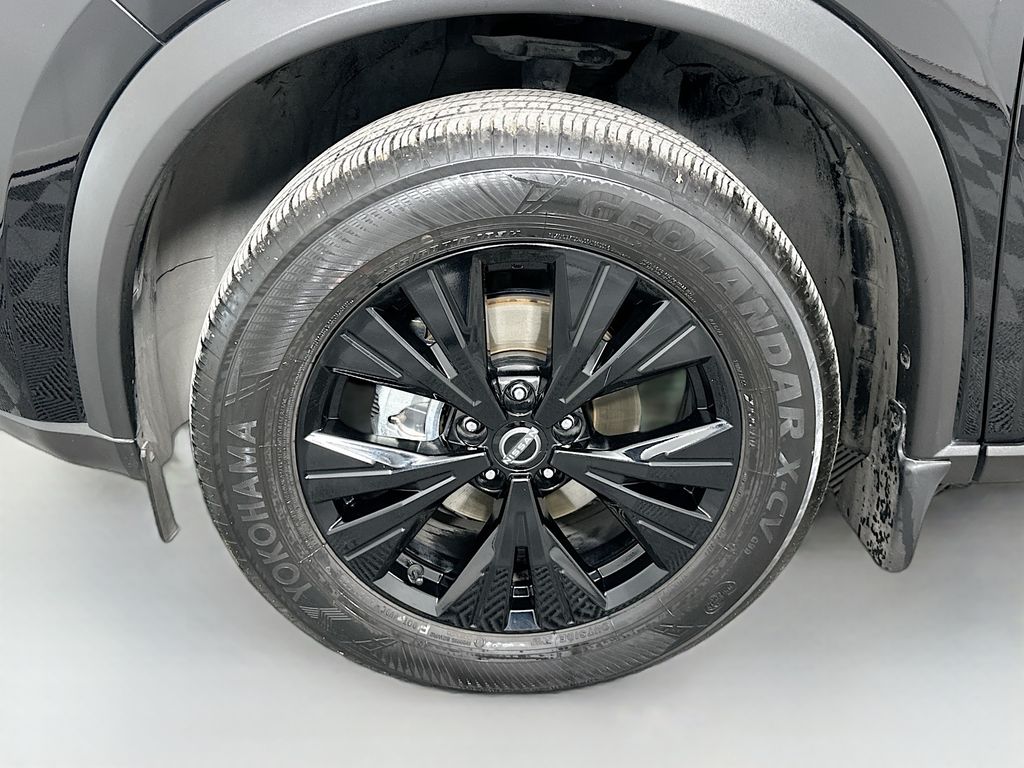 Thumbnail: 2023 Nissan Rogue - 30