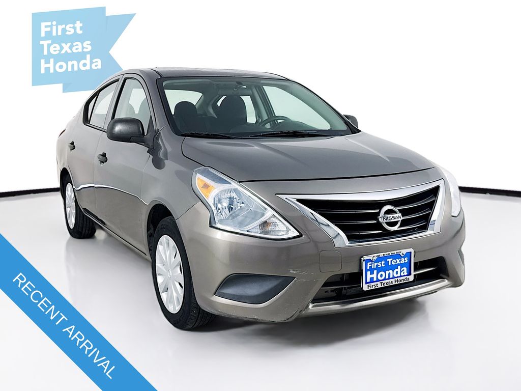 Used Car 2015 Nissan Versa  1.6 S Plus For Sale Under $10,000 In Austin, Texas